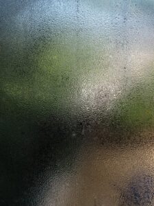 ワキガの原因は環境の高温多湿が影響する？