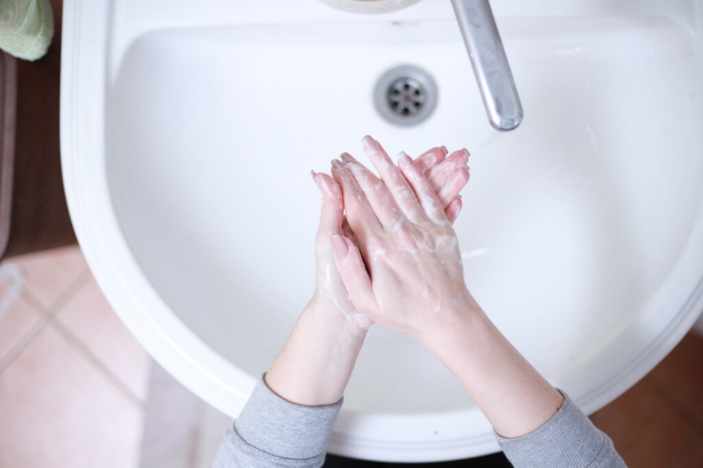 ワキガに効果的な制汗剤は塗る前に何を確認すべき？